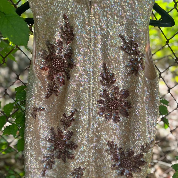 VTG Valentina Ltd. 1960s Sm. Beaded Wool Formal Zip Back Sweater Tank EXQUISITE - Picture 12 of 16